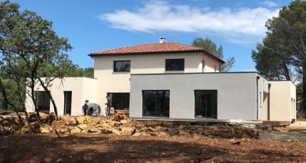Construction d’une maison ossature bois étage NATIGREEN sur la commune de Rognes