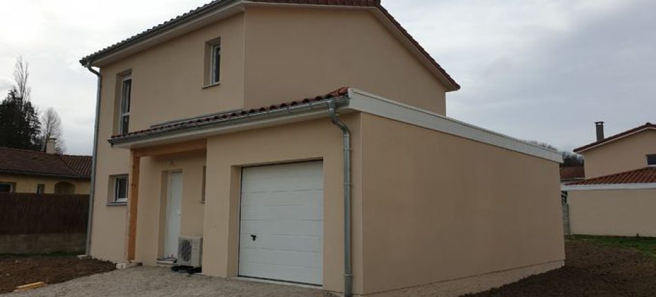 Construction de maison à étage sur St Pierre de Chandieu (69780) 