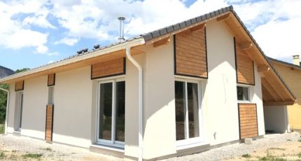 CONSTRUCTION D UNE MAISON AVEC ABRIS VOITURE A GAP