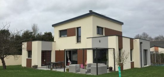 Construction d’une maison contemporaine à étage en plein coeur de Saint Sylvain d’Anjou