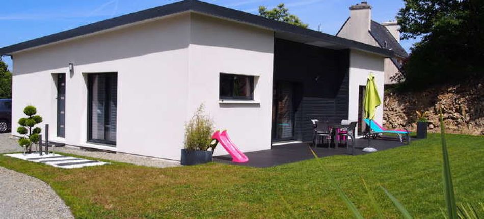 Construction maison contemporaine de plain pied dans le Var 