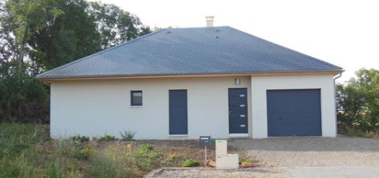 Construction d’une maison de plain pied traditionnelle à Roussennac