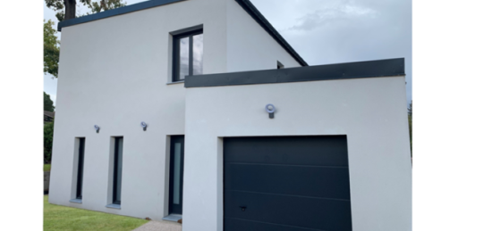 Construction d’une maison à étage en bac acier