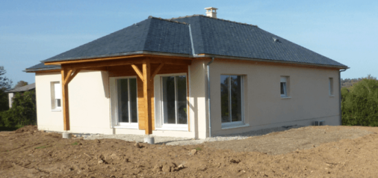 Une construction de maison avec sous sol à GOUTRENS