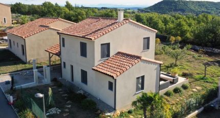 A Forcalquier construction d’un modèle a étage
