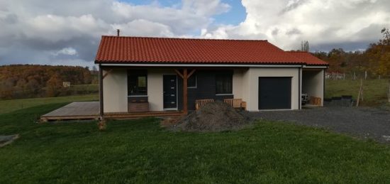 Construction d’un agréable plain-pied en ossature bois avec car port sur la commune de BONGHEAT