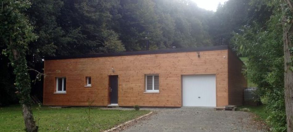 Construction d’une maison toute bardée de bois sur Moréac 