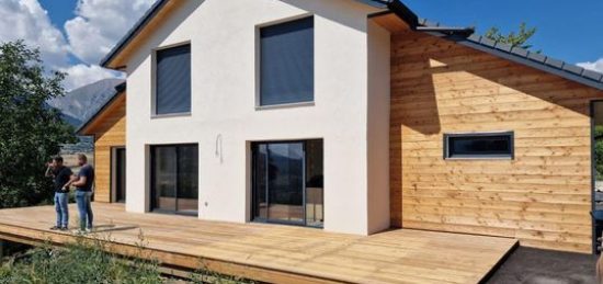 Maison contemporaine ossature bois modèle montage