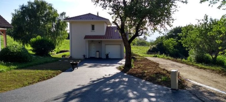 Construction d’une maison environnementale à Beaumont 