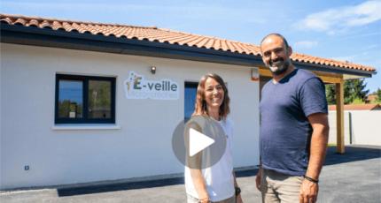 Témoignages clients de Justine et Gauthier : construction d’une micro-crèche ossature bois en Isère (38)